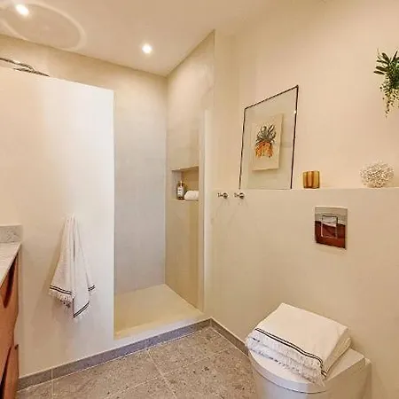 Beautiful At The Port ! Apartment